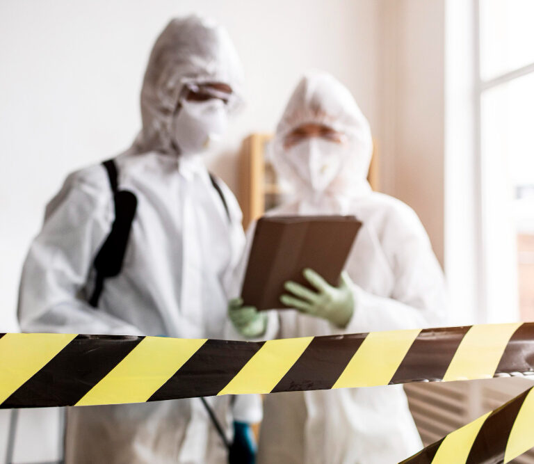 annual pest control service, preventive pest management, unlimited callouts, Residential Contracts, Commercial Contracts, Licensed and certified professionals, regular inspections